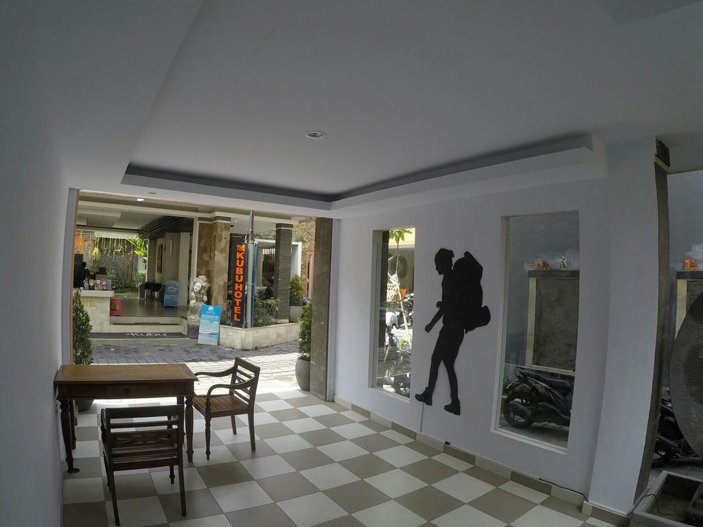 Kuta Beach Hostel Екстериор снимка