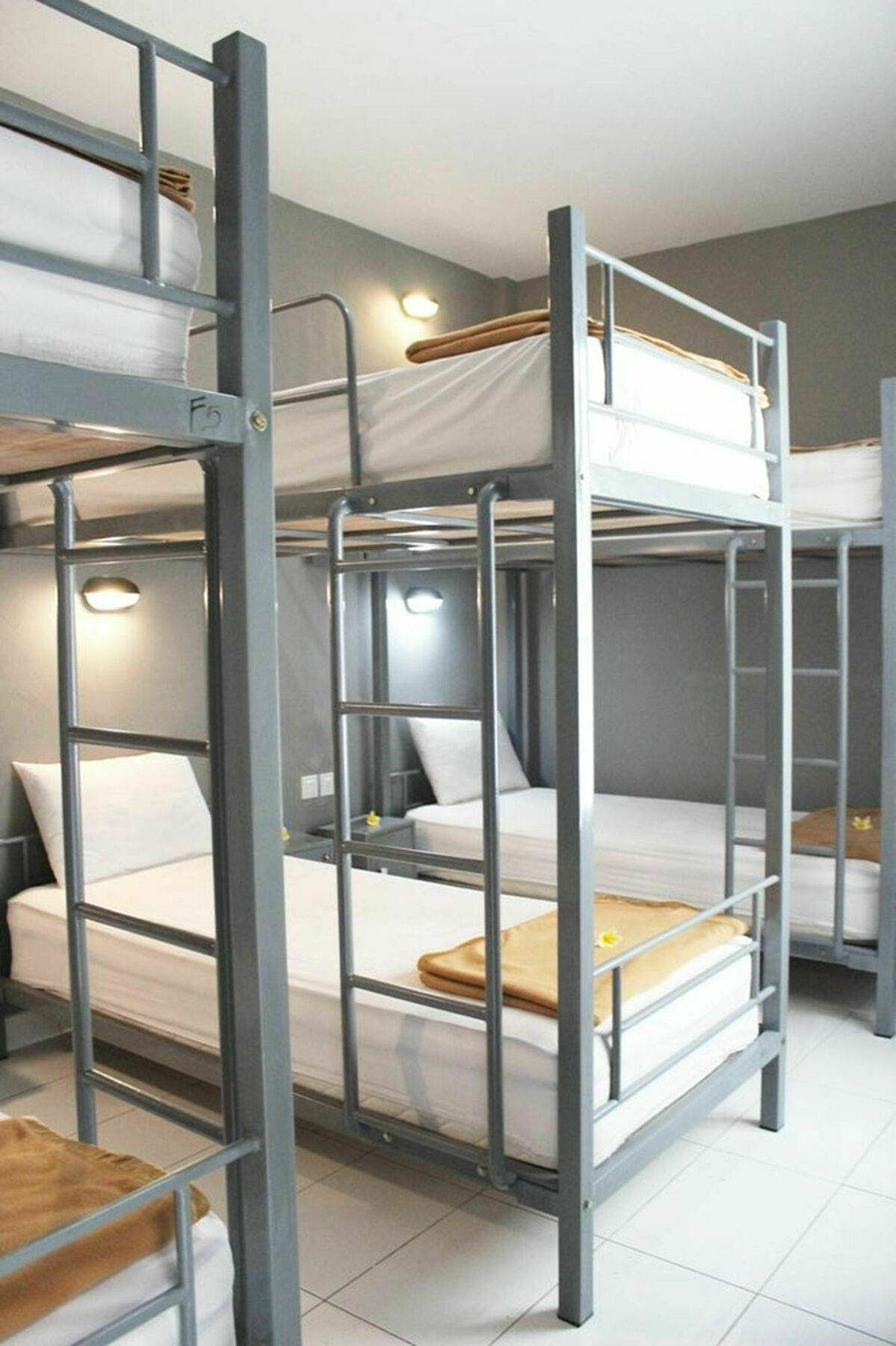 Kuta Beach Hostel Екстериор снимка