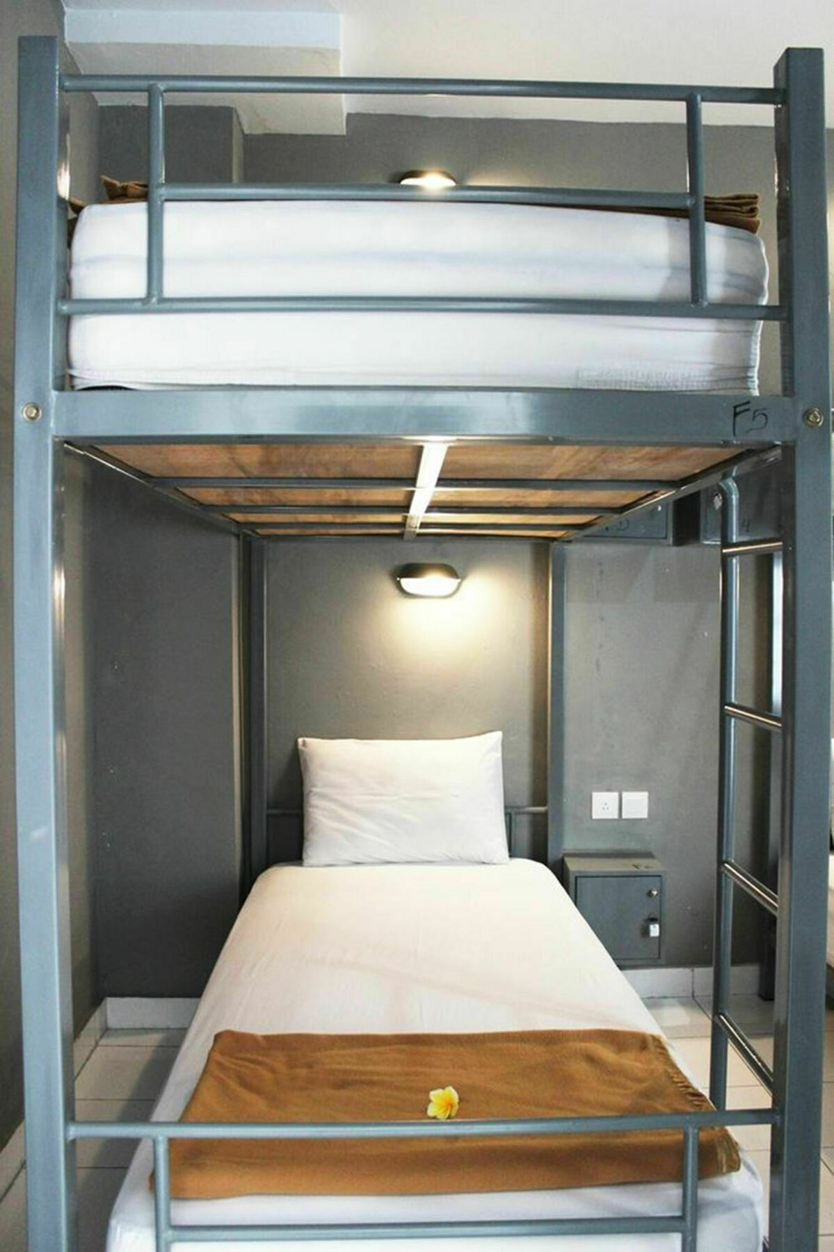 Kuta Beach Hostel Екстериор снимка